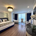 Golden Horn Bosphorus מלון 4*