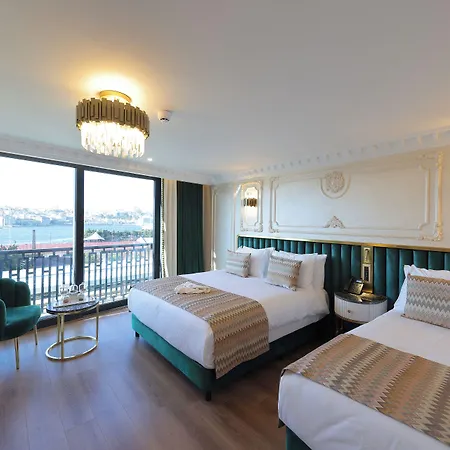 Golden Horn Bosphorus Istanboel