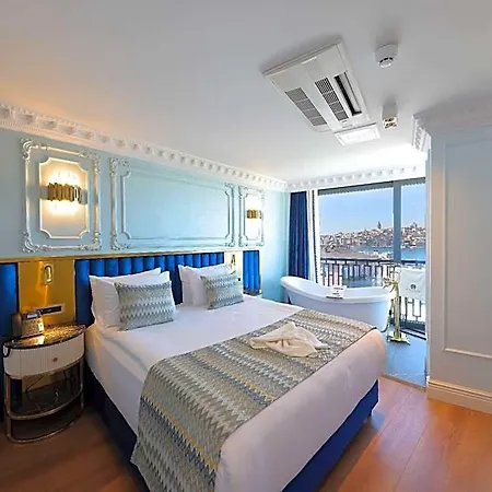 Golden Horn Bosphorus איסטמבול