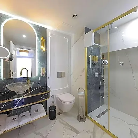 מלון Golden Horn Bosphorus 4*
